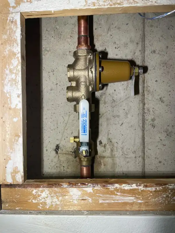 NIBCO H-80302W 1/2 Prs Lf Dzr Br Add-A-Drain