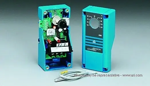 Johnson Controls CLK350-2 Low Voltage 7-Day Programmable Single-Circuit Control Clock