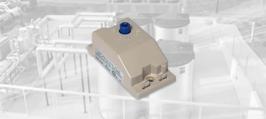 Trane BRK04324 Bracket, Ignitor And Flame Sen