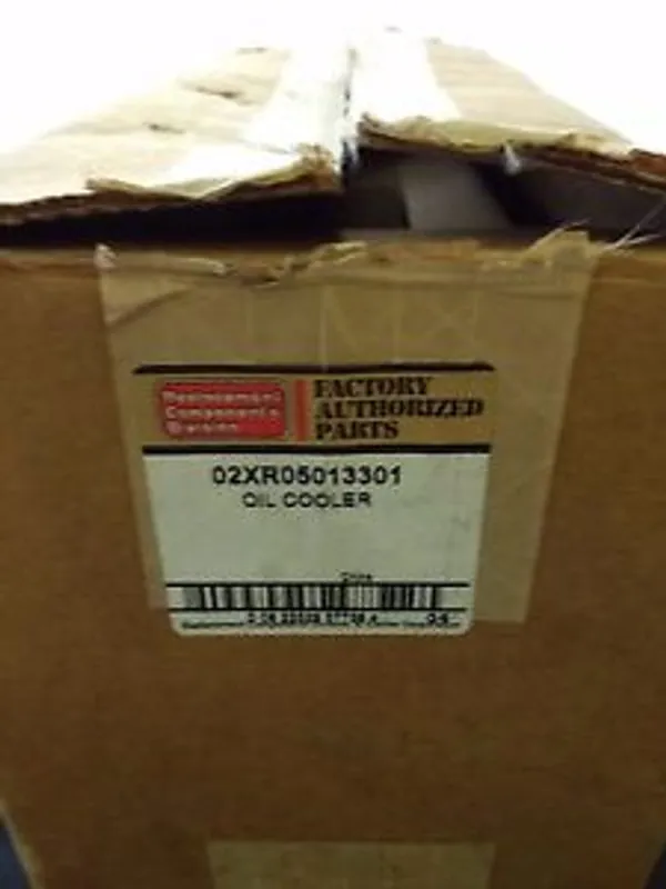 CARRIER 02XR05013301 Oil Cooler