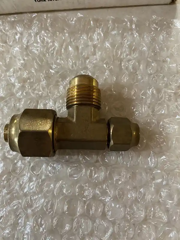 YORK 364-18241-000 Oil Return Eductor