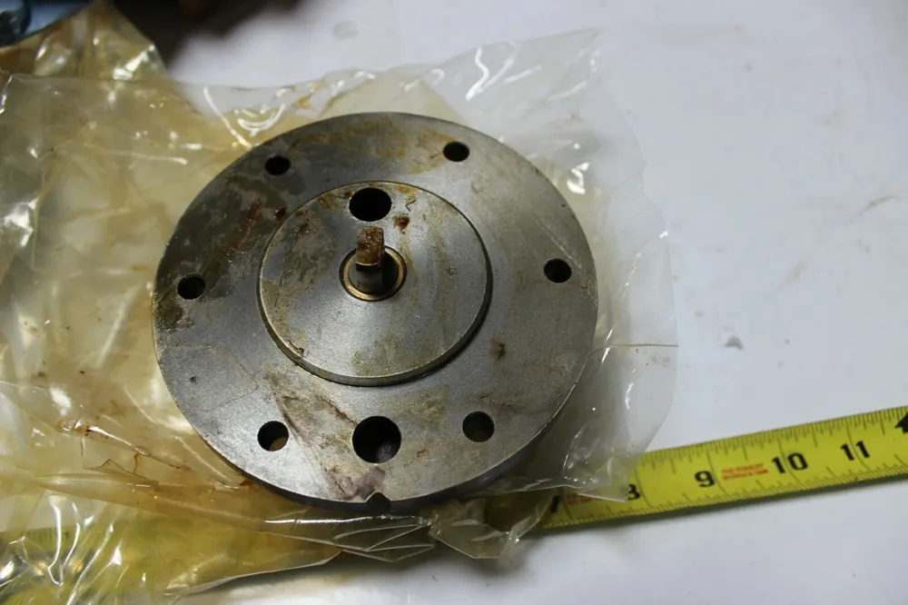 YORK 026-29379-000 Oil Pump