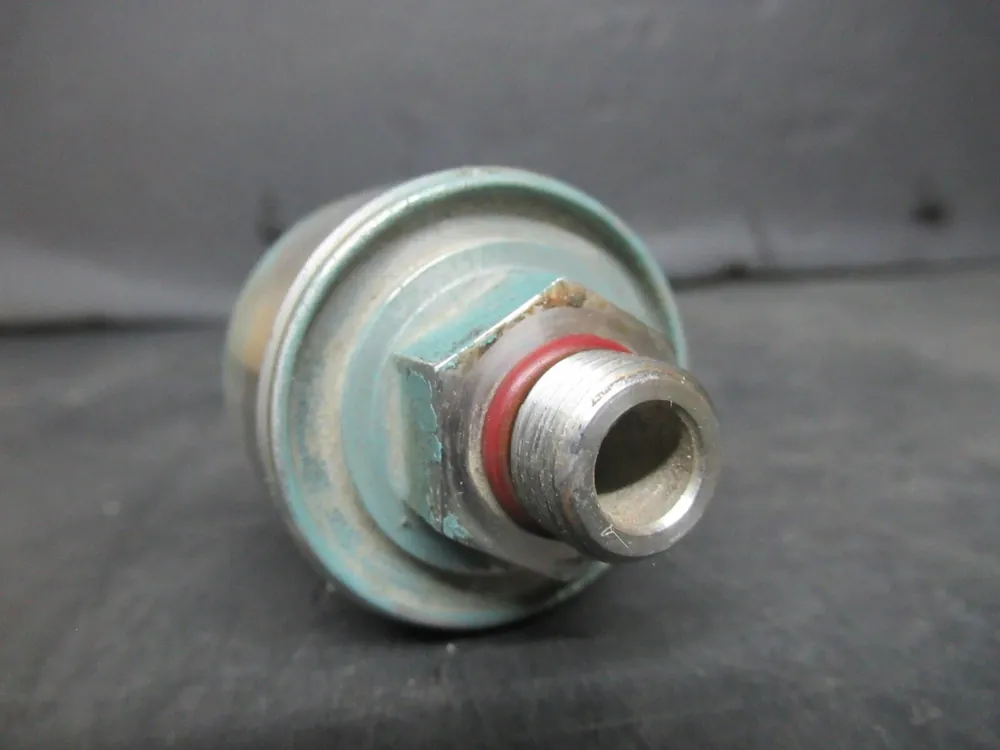 YORK 025-29148-019 Pressure Transducer