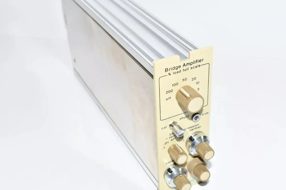 Central Components 461530 Bridge Amplifier Plug-In Module