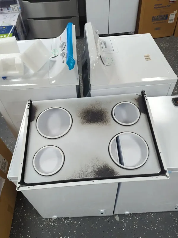 ELECTROLUX 316202388 Range Main Top Electric