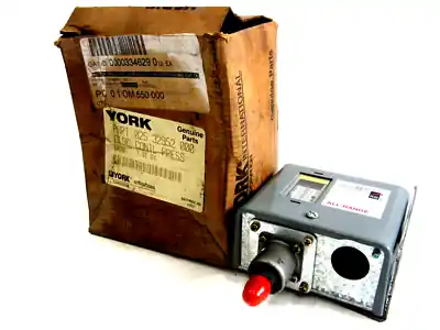 YORK 025-32952-000 Pressure Switch