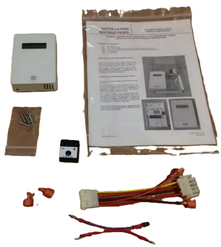 YORK 2AQ04700324B CO2 Space Sensor Kit