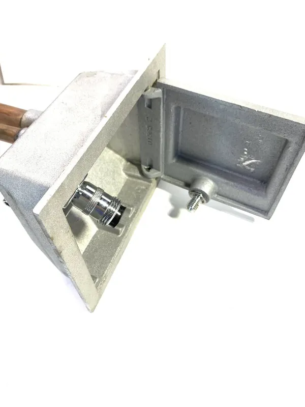 Woodford MB67-6 Freezeless Wall Hydrant with Modular Box