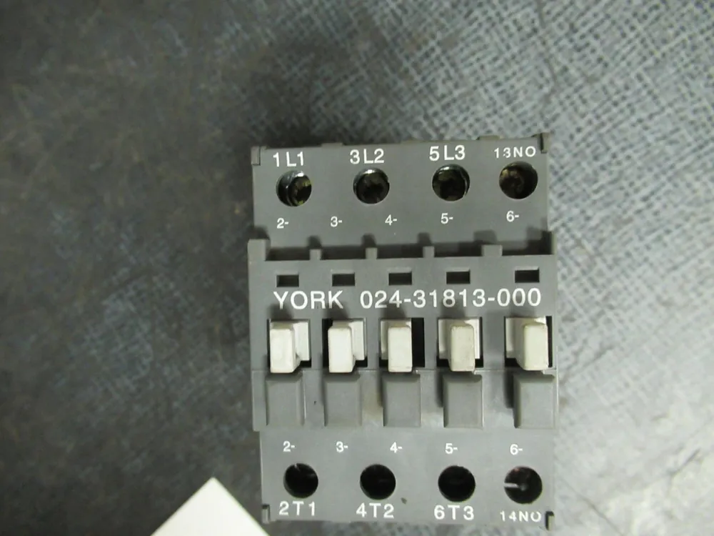 YORK 024-31813-000 Compressor Contactor