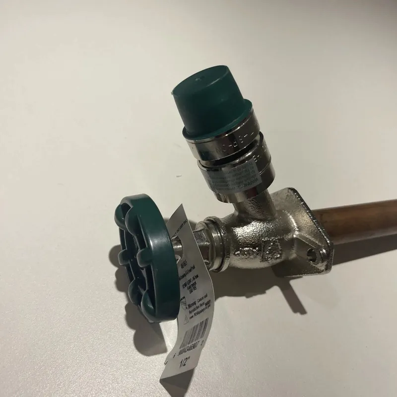 ARROWHEAD BRASS & PLUMBING 486-06LF Self-Draining Anti-Siphon Frost-Proof Hydrant