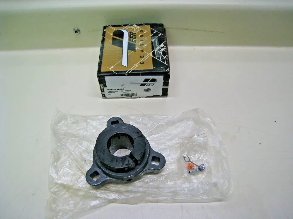 YORK S1-029-20490-000 York 1-3/16 3-Bolt Bearing