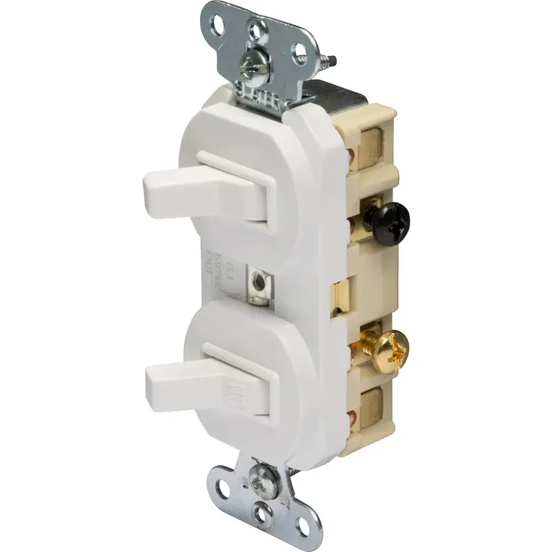 Pass & Seymour 696-W Combination Switch 15A 120/277 VAC