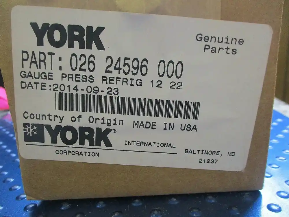 YORK 026-24596-000 Pressure Gauge