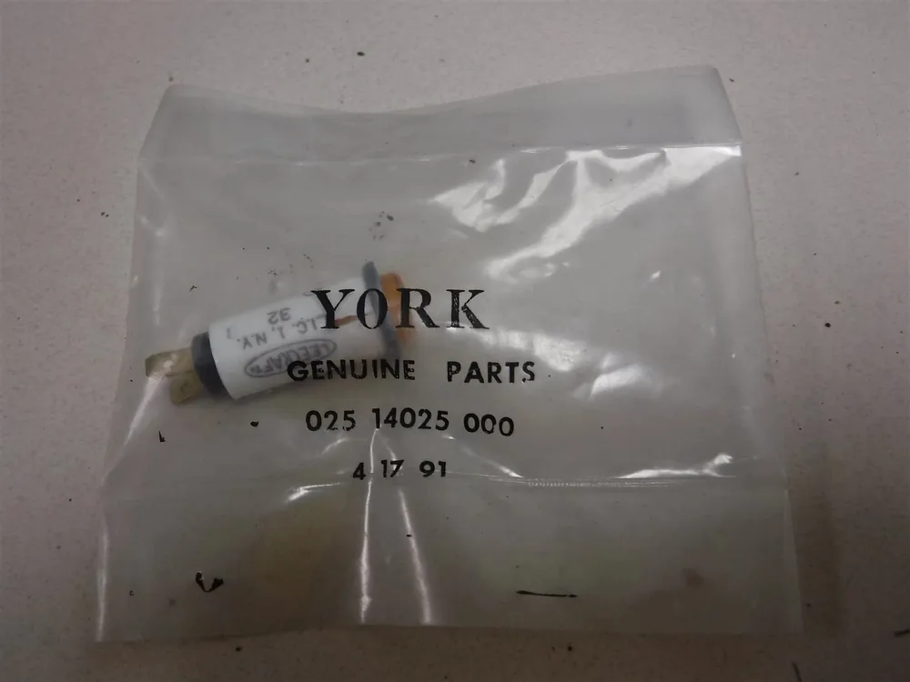 YORK 025-14025-000 Amber Indicator Light