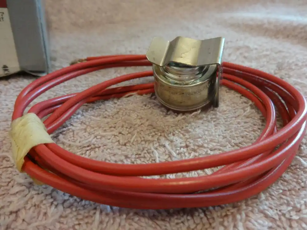 Trane THT0667 Service First Thermostat Control