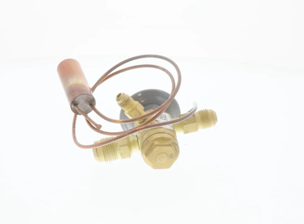 York S1-025-32798-030 Thermal Expansion Valve R-22 3/8 inch X 1/2 inch