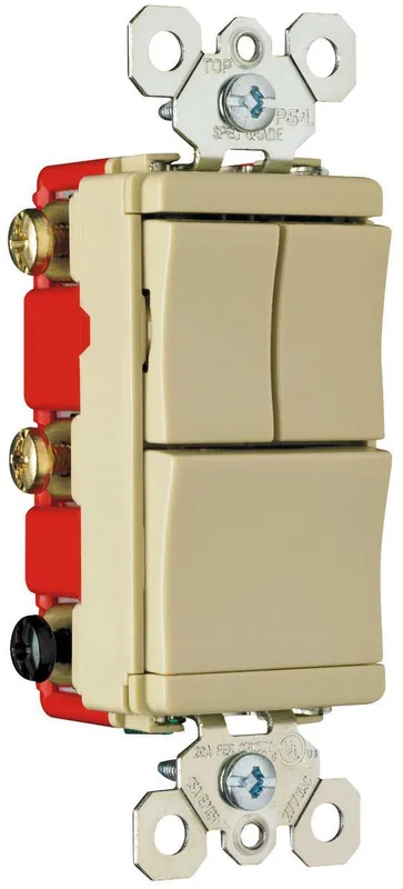 Pass & Seymour PS811120LA Combination Switch/Receptacle 20 A (Each)