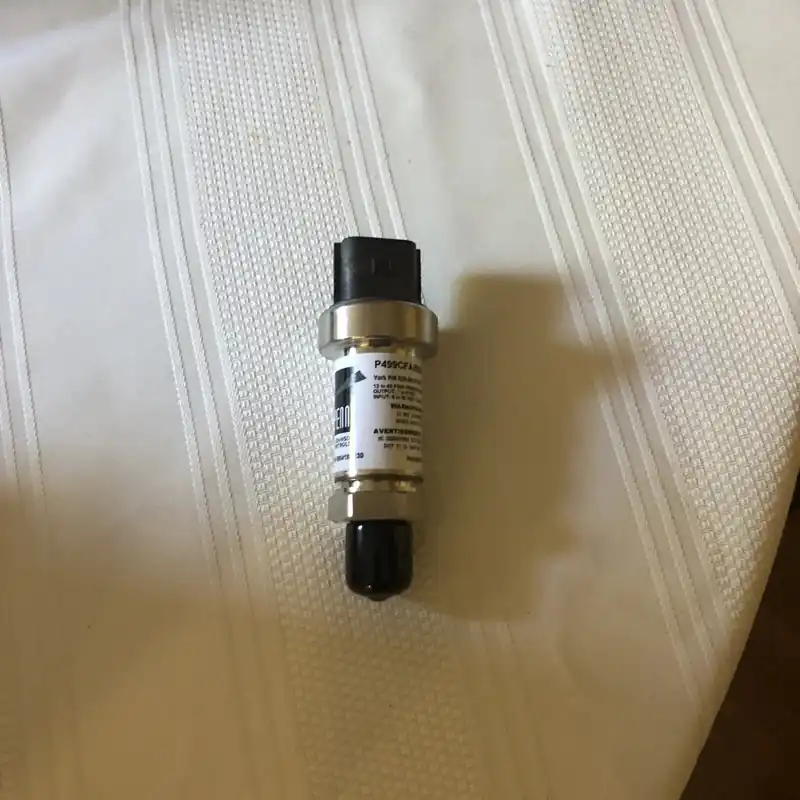YORK 025-29151-001 Pressure Transducer