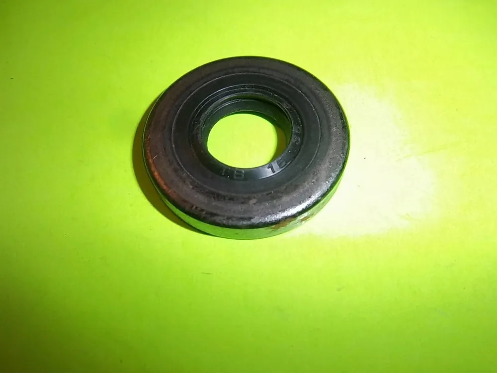 ECHO 10021302830 Oil Seal